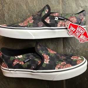 NWT Vans Slip On Asher Flower Checkered Sneakers